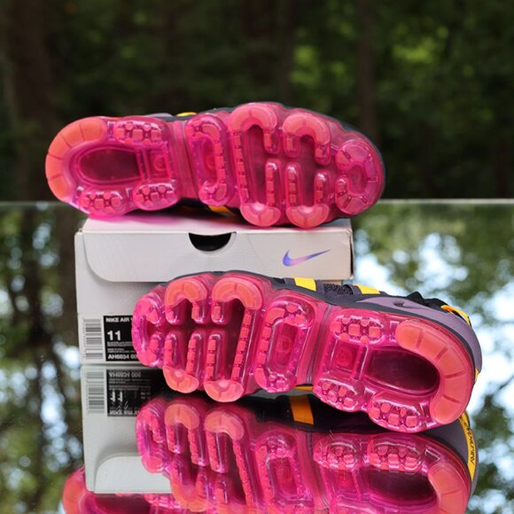 Nike Air VaporMax Utility Pink Blast - Picture 14 of 14